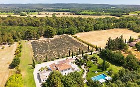CHAMBRE ROMANTIQUE, JACUZZI et LIT D'EXCEPTION